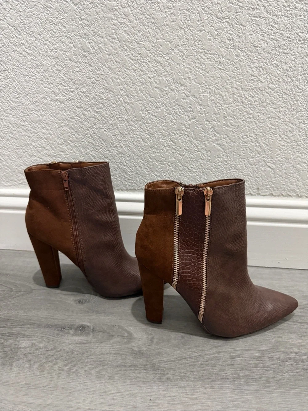 Shoe Dazzle Two-Tone Brown Pointed Ankle Booties with Gold Zippers